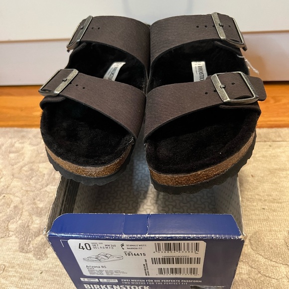 Birkenstock (R $169) Shearling Slide Sandel NWT - Picture 2 of 8
